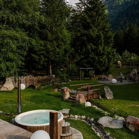 La Tana Dell'orso & Hotel