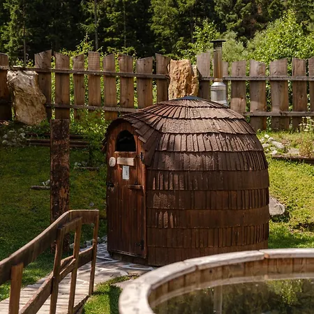 La Tana Dell'orso & 3*