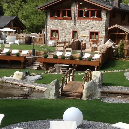 La Tana Dell'orso & 3* Ponte Di Legno