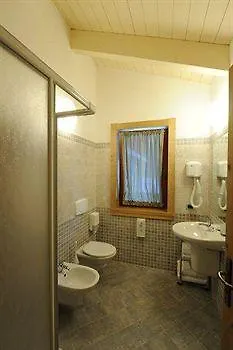 La Tana Dell'orso & 3* Ponte Di Legno