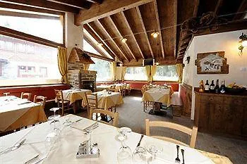 La Tana Dell'orso & 3* Ponte Di Legno