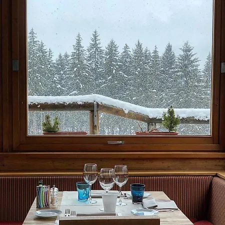 فندق La Tana Dell'orso & 3*