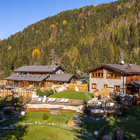 Szálloda La Tana Dell'orso & 3*