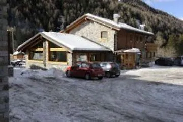 Szálloda La Tana Dell'orso &